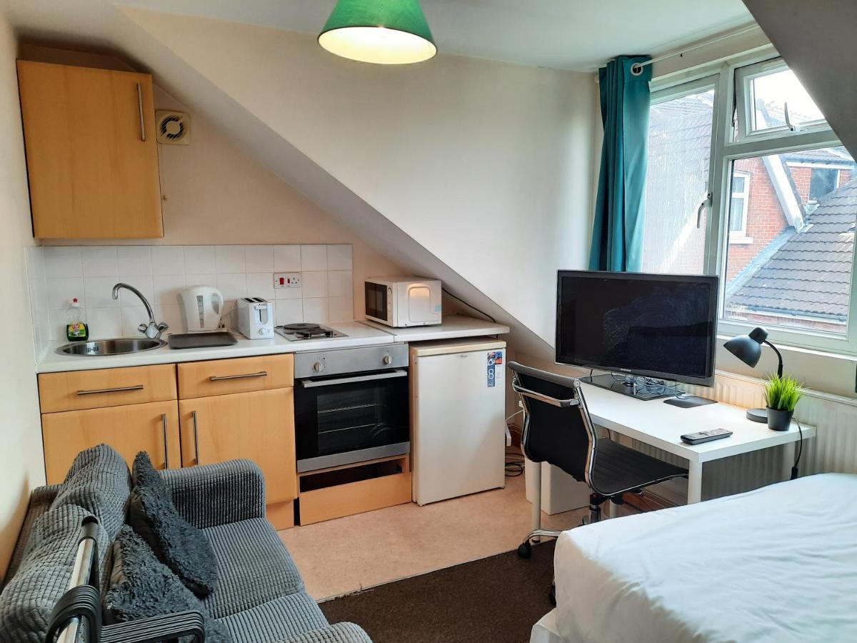 Addenro Apartments Southampton Eksteriør billede